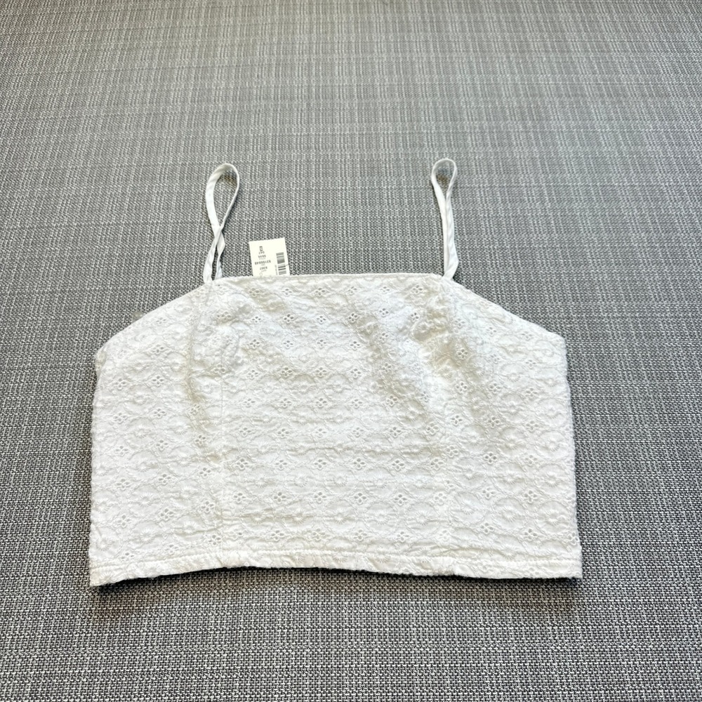 New Aeropostale White Eyelet Smocked Cropped Tank Top Small‎ Coquette Layering